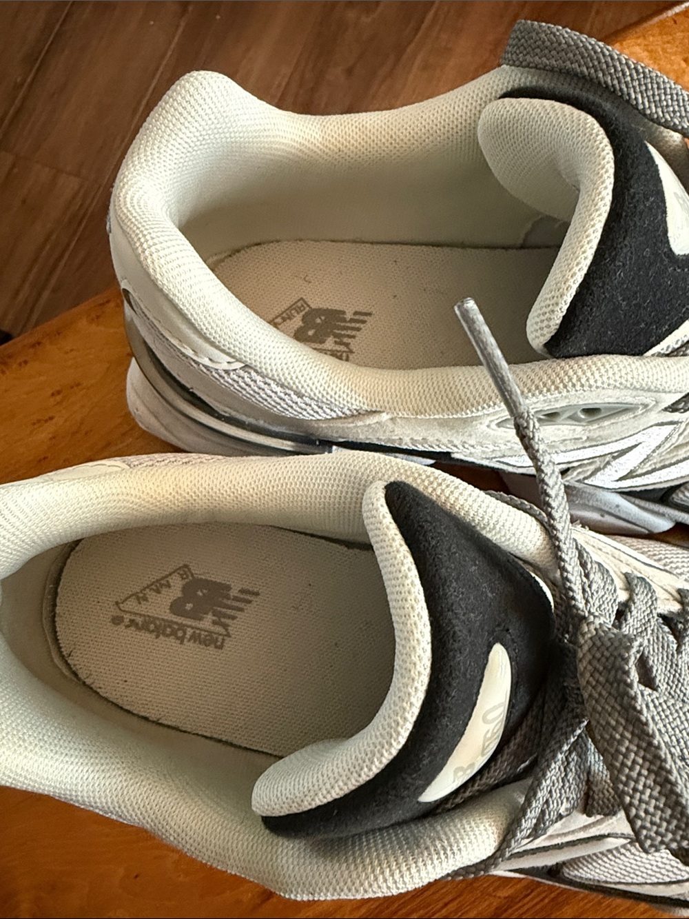 New Balance Kids White & Black Sneakers - Picture 2 of 7